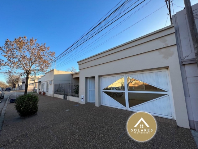 Propiedad en Alquiler ubicada en barrio  de la ciudad de Esperanza