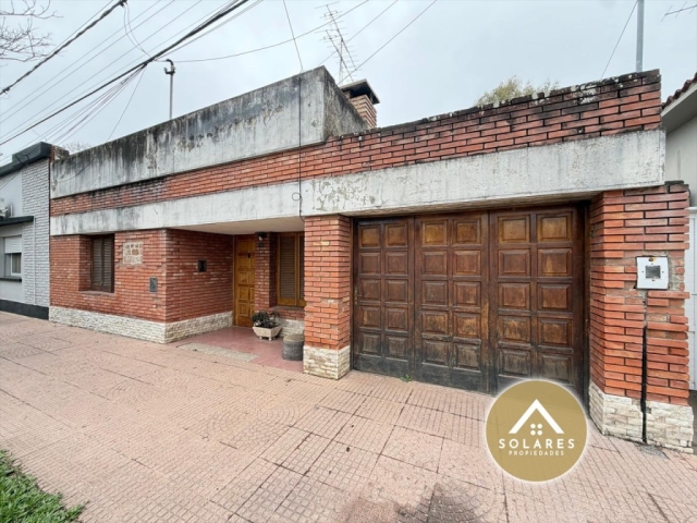 Propiedad en Alquiler ubicada en barrio  de la ciudad de Esperanza