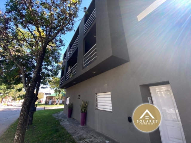 Propiedad en Alquiler ubicada en barrio  de la ciudad de Esperanza